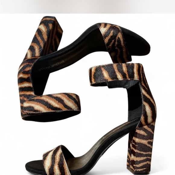 <Jeffrey Campbell> Ankle Strap Zebra Print Heeled Sandal Size 7 - Picture 2 of 8